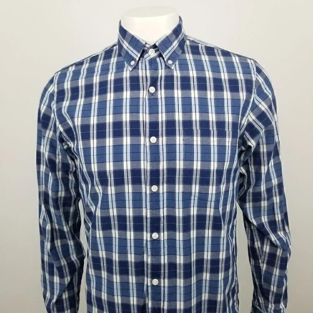 J. Crew mens Blue & White Washed Shirt in Multi Plaid Button Down Size Small